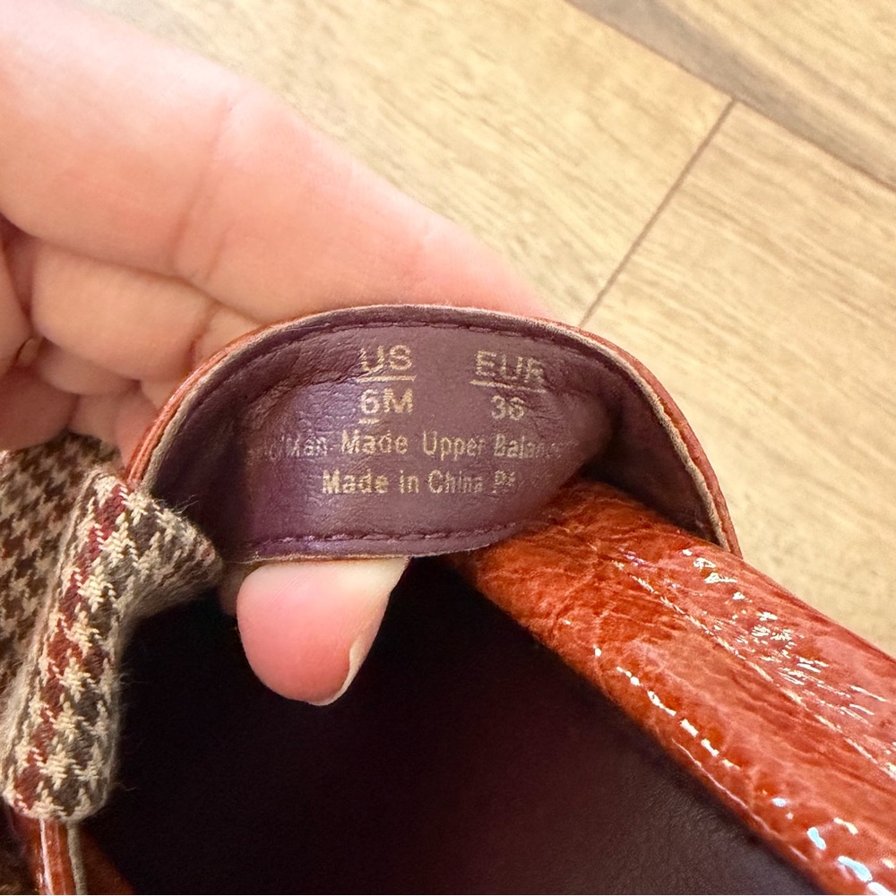 Sam Edelman Payson Loafer - Picture 4 of 9
